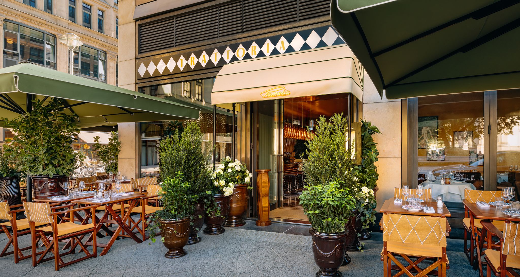 Restaurant mit Terrasse & Pizzeria am Gendarmenmarkt, Berlin