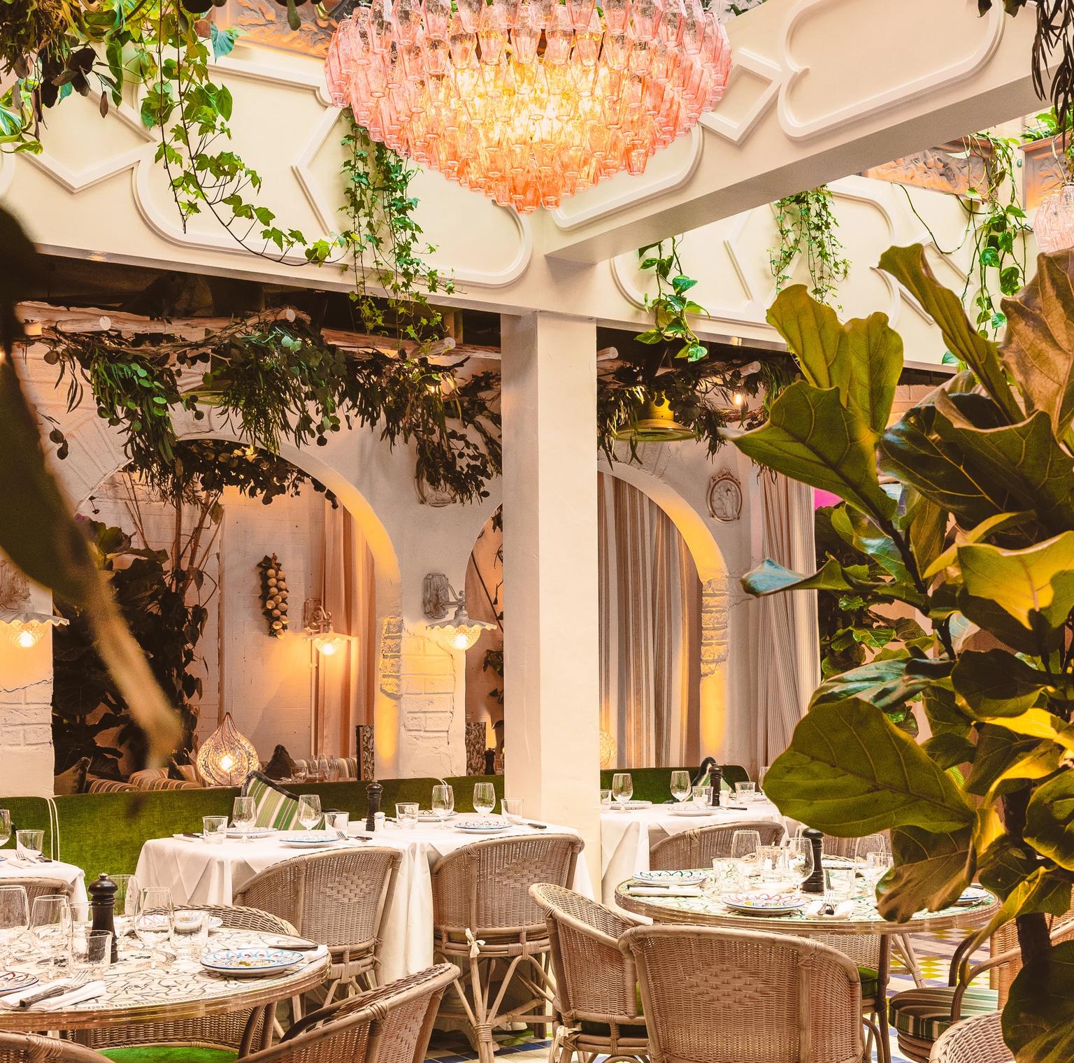 Big Mamma · Italian restaurants con molto amore
