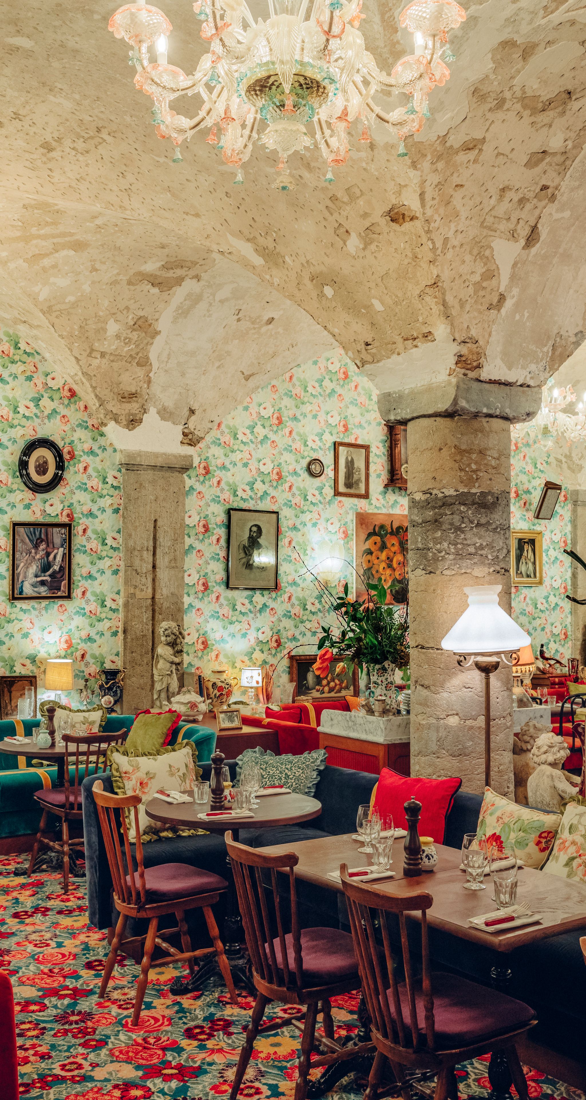 Big Mamma · Italian restaurants con molto amore
