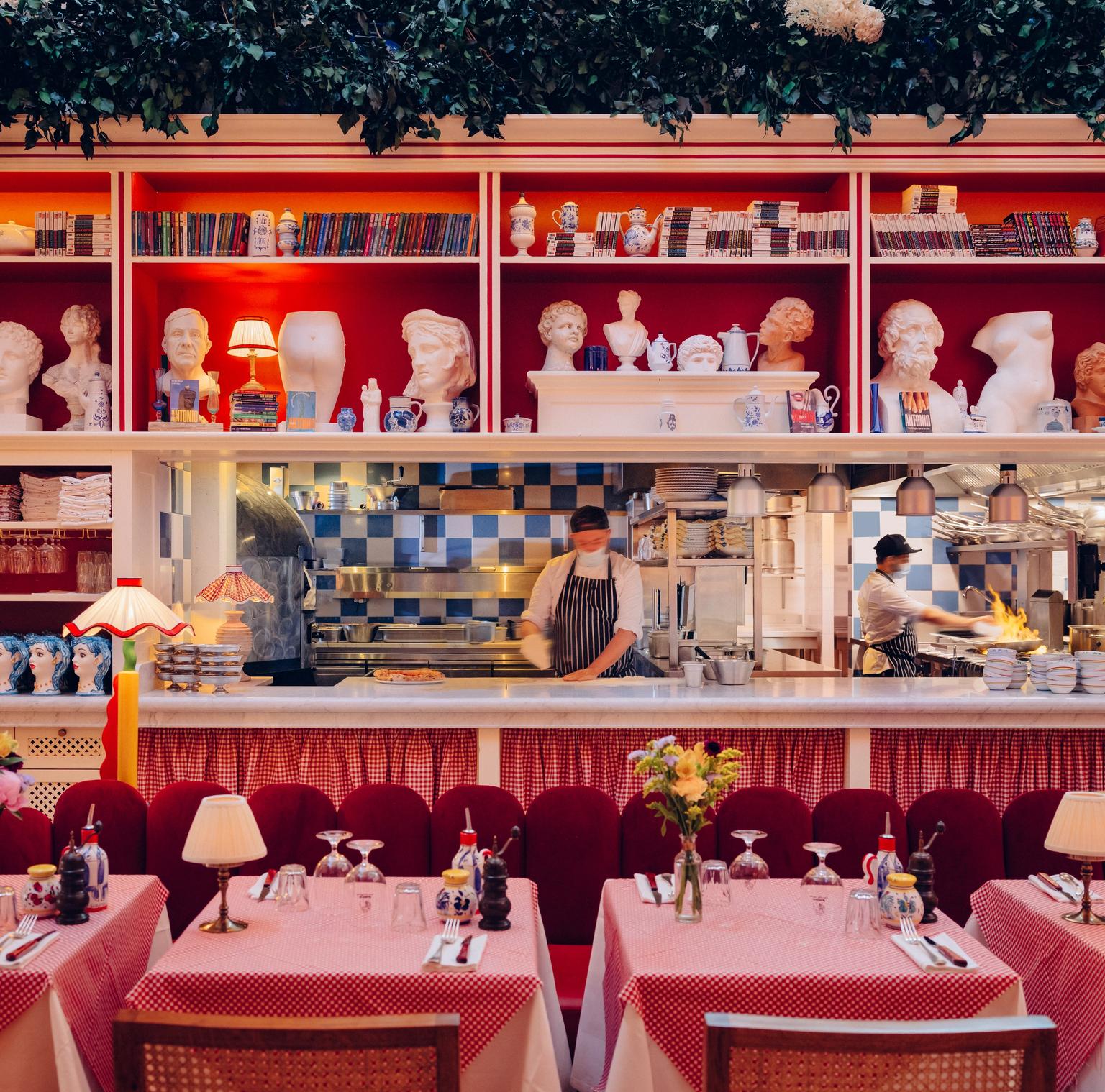 Big Mamma · Italian restaurants con molto amore